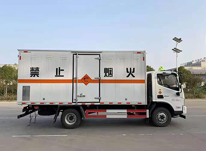 肇源爆破器材运输车