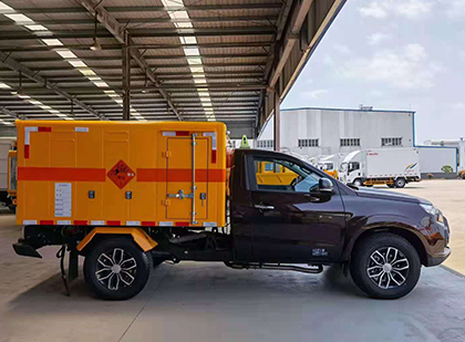肇源爆破器材运输车