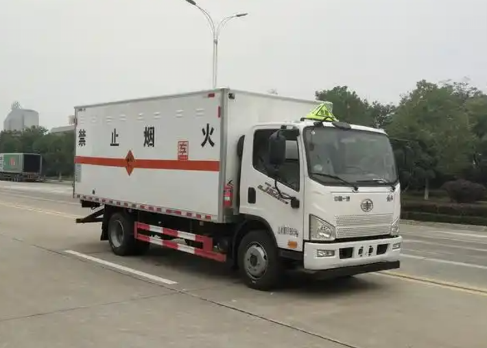 肇源爆破器材运输车可以上高速吗？